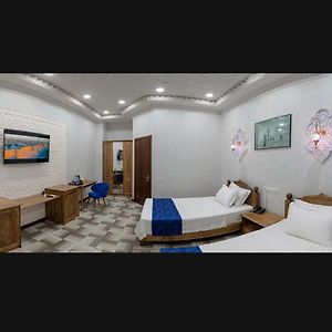 Twin Room Private Bathroom